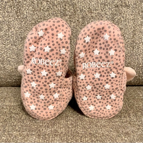 Robeez Infant Slippers Pink Cheetah Bow Size 6-12 Months - Picture 4 of 7